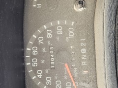 2001 FORD E350 - Image 9