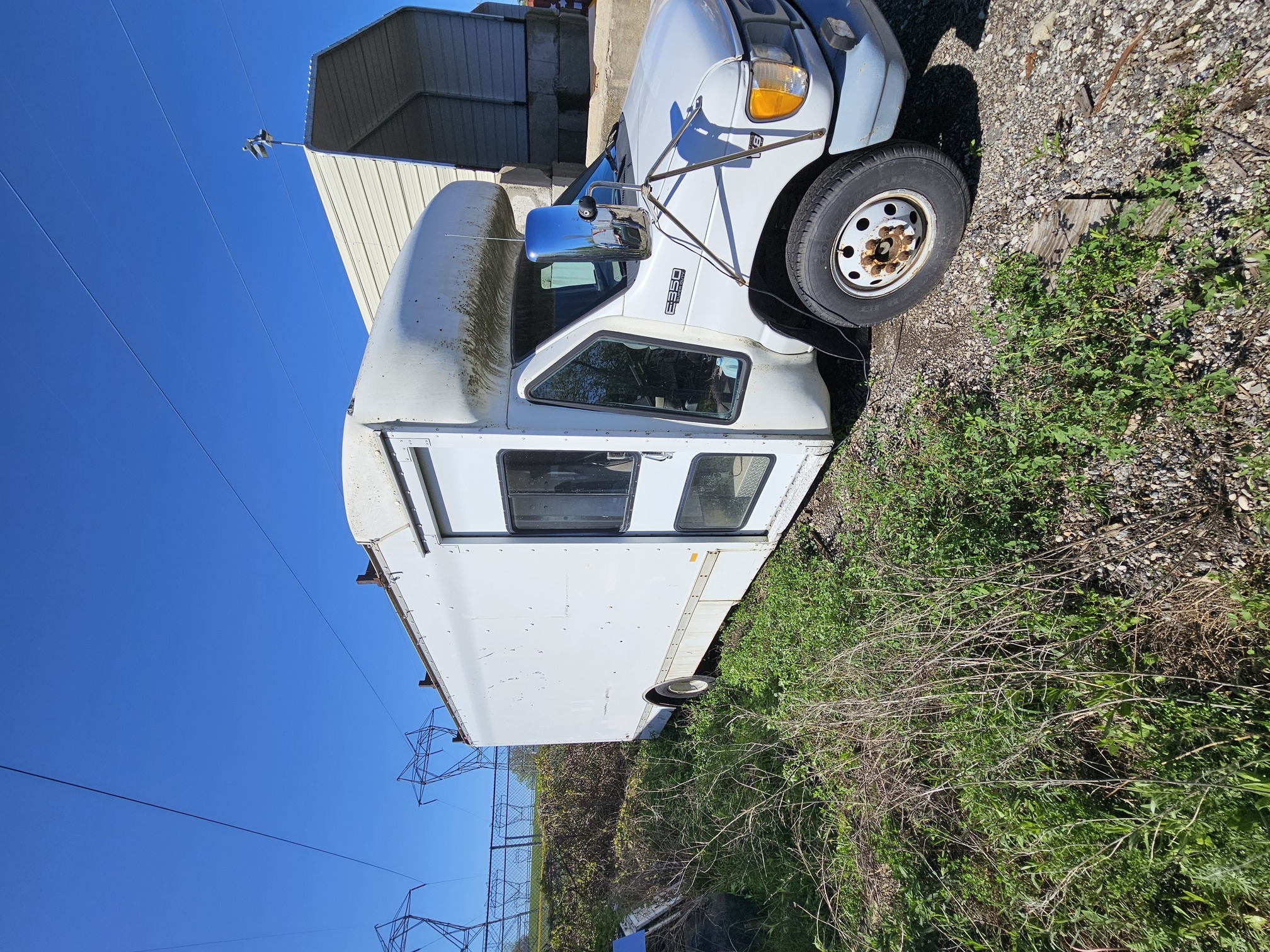 2001 FORD E350 - Image 3