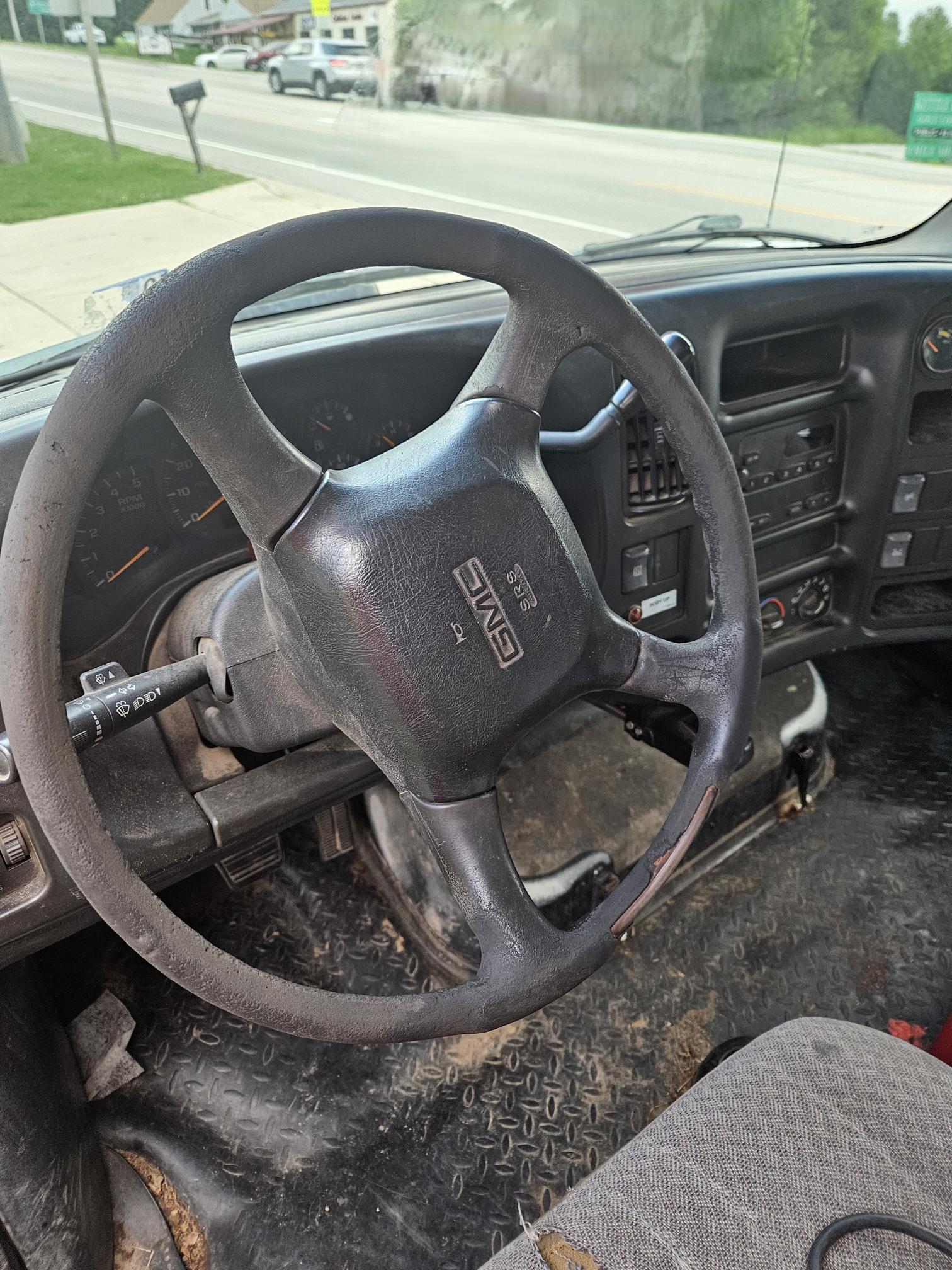 2003 GMC C4500 - Image 19