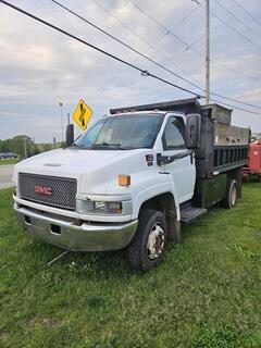 2003 GMC C4500 - Image 3