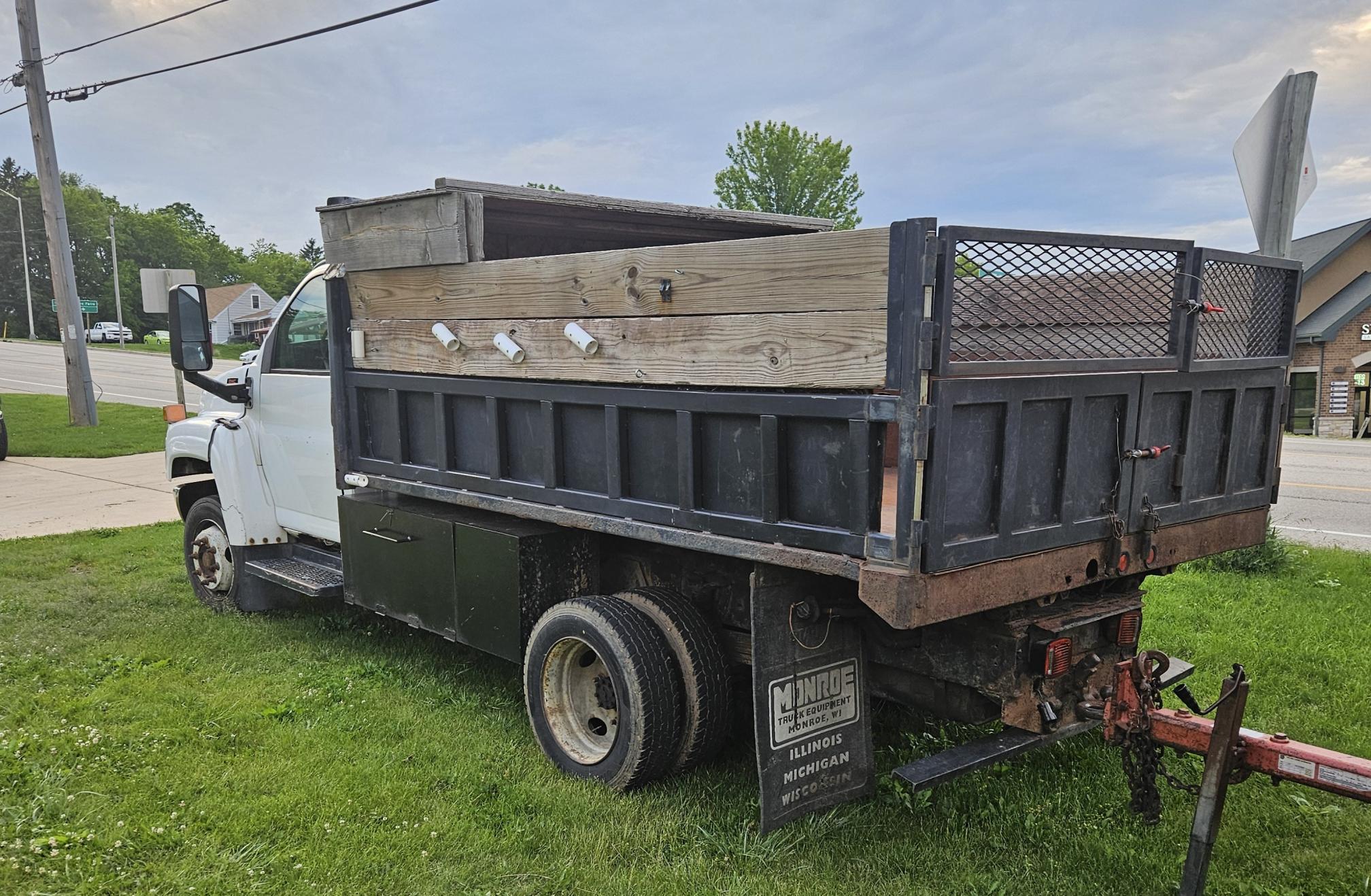 2003 GMC C4500 - Image 5
