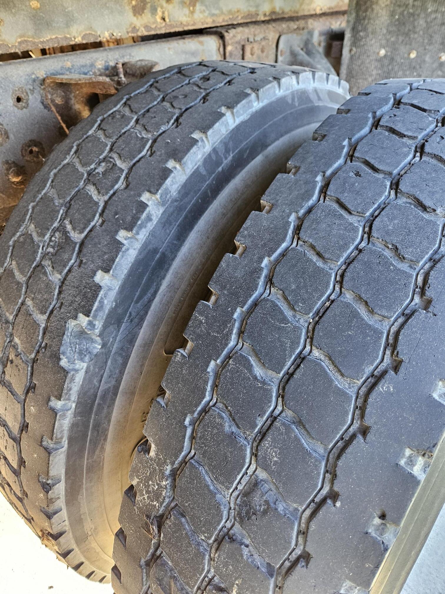 2002 CHEVROLET C 7500 - Image 12