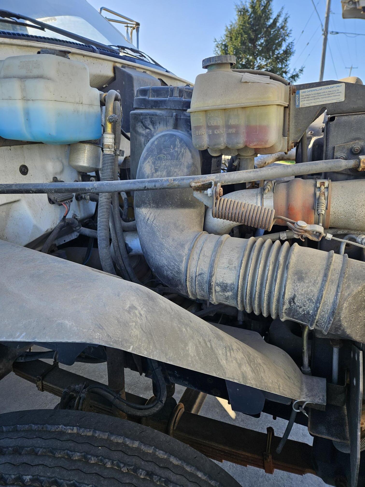 2002 CHEVROLET C 7500 - Image 15