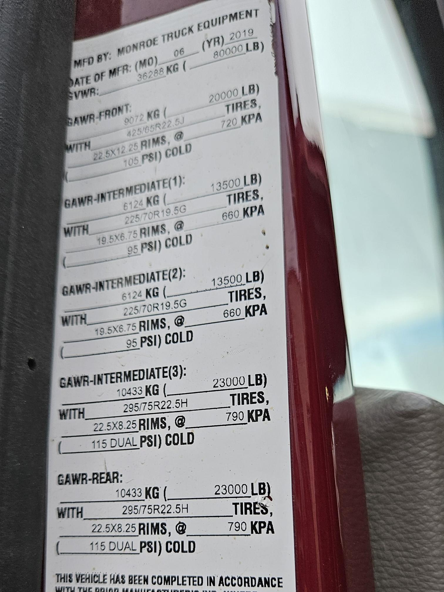 2020 PETERBILT 567 - view 19 of 30