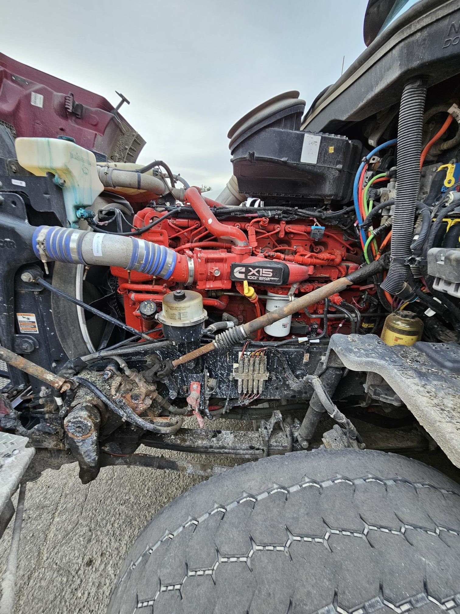 2020 PETERBILT 567 - view 15 of 30