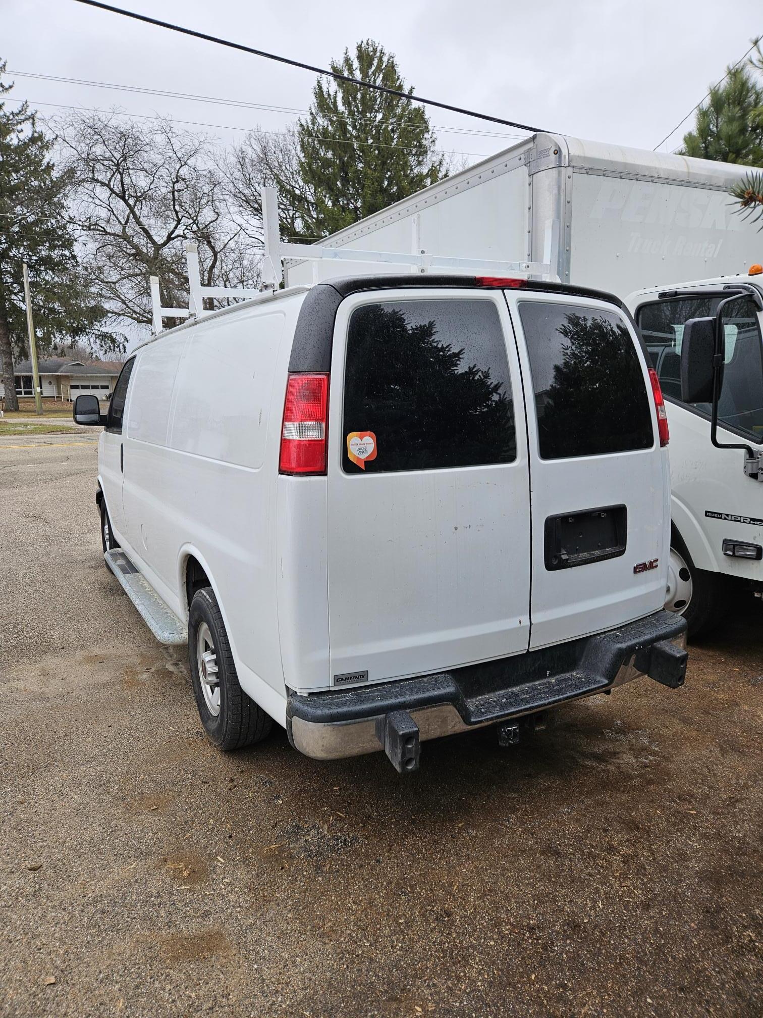 2020 GMC 2500 SAVANA CARGO VAN - view 5 of 15