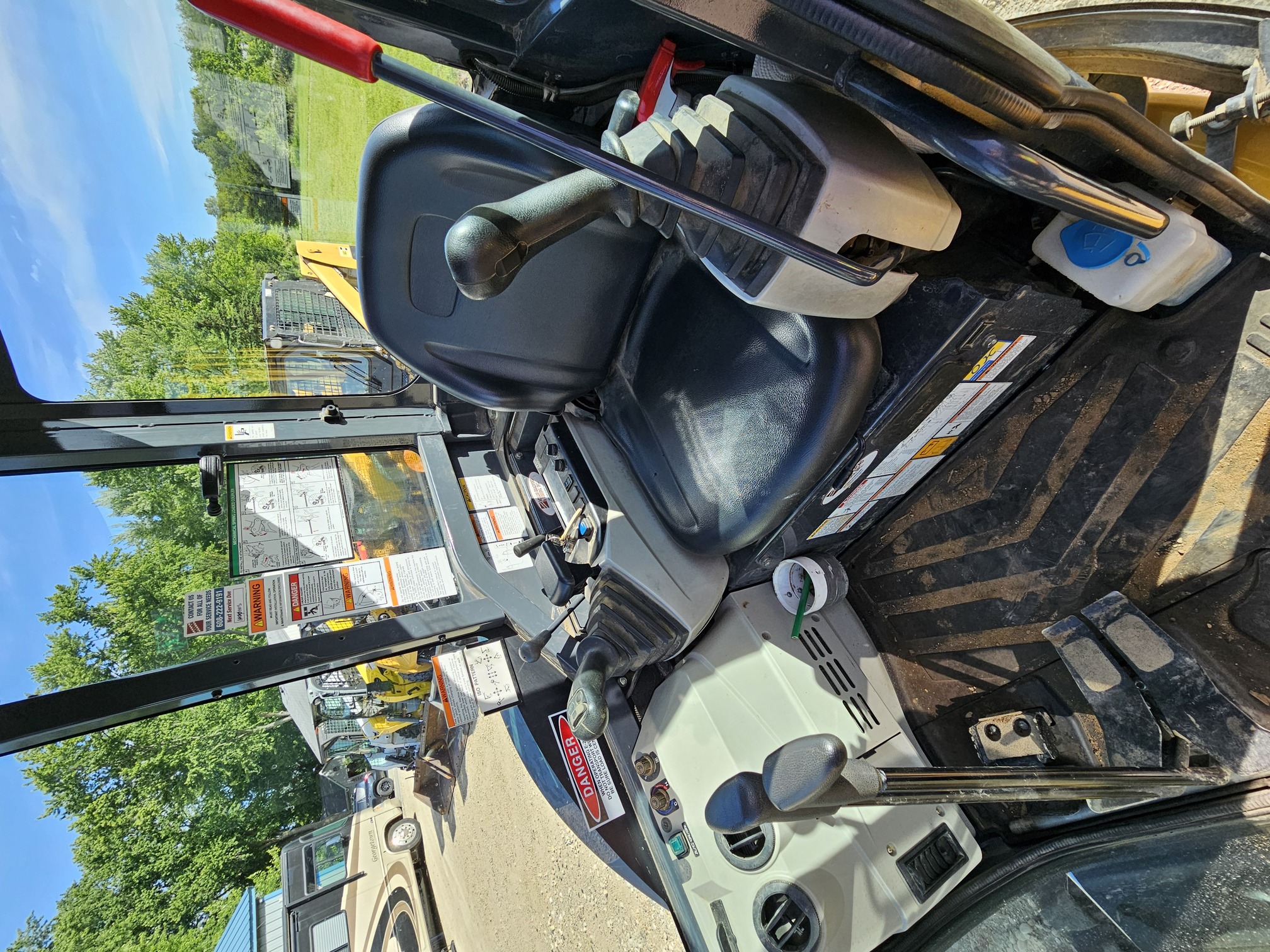 2017 KOBELCO SK35SR-6E - view 9 of 14