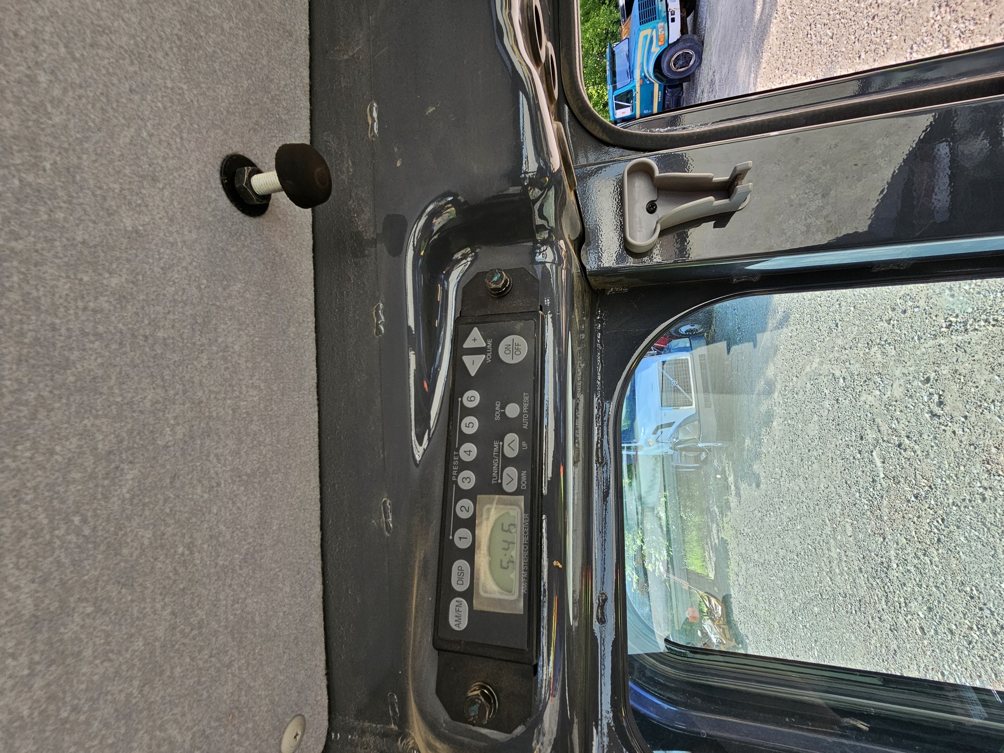 2017 KOBELCO SK35SR-6E - Image 12