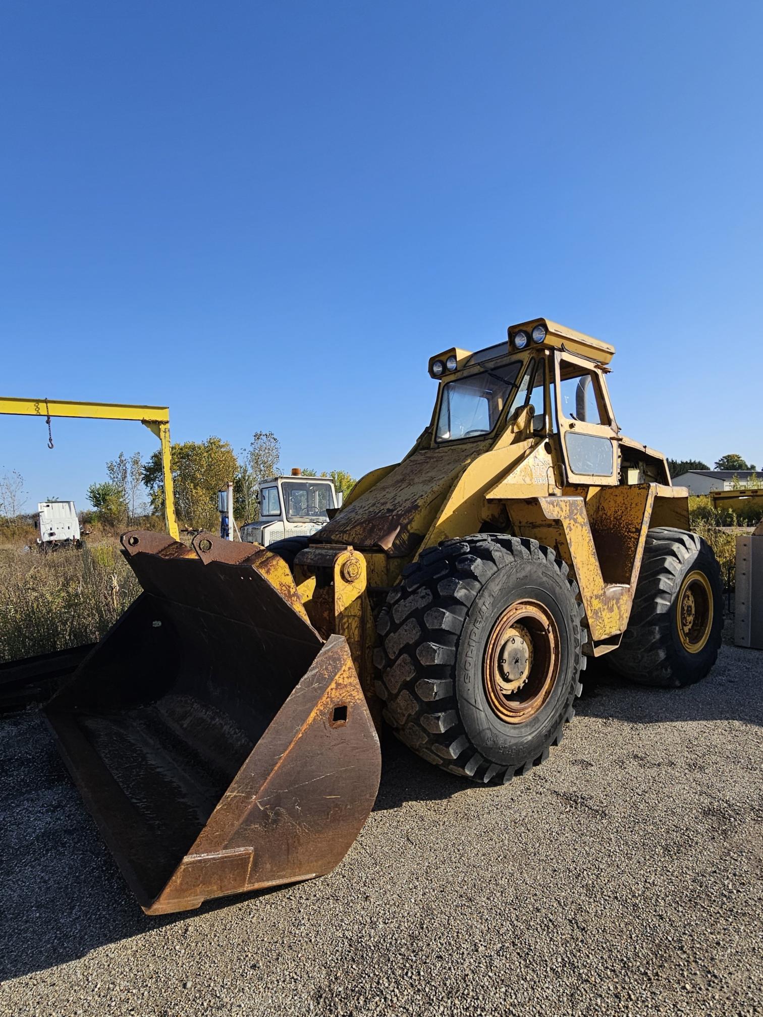 1985 CLARK Michigan 175DGM - view 2 of 11