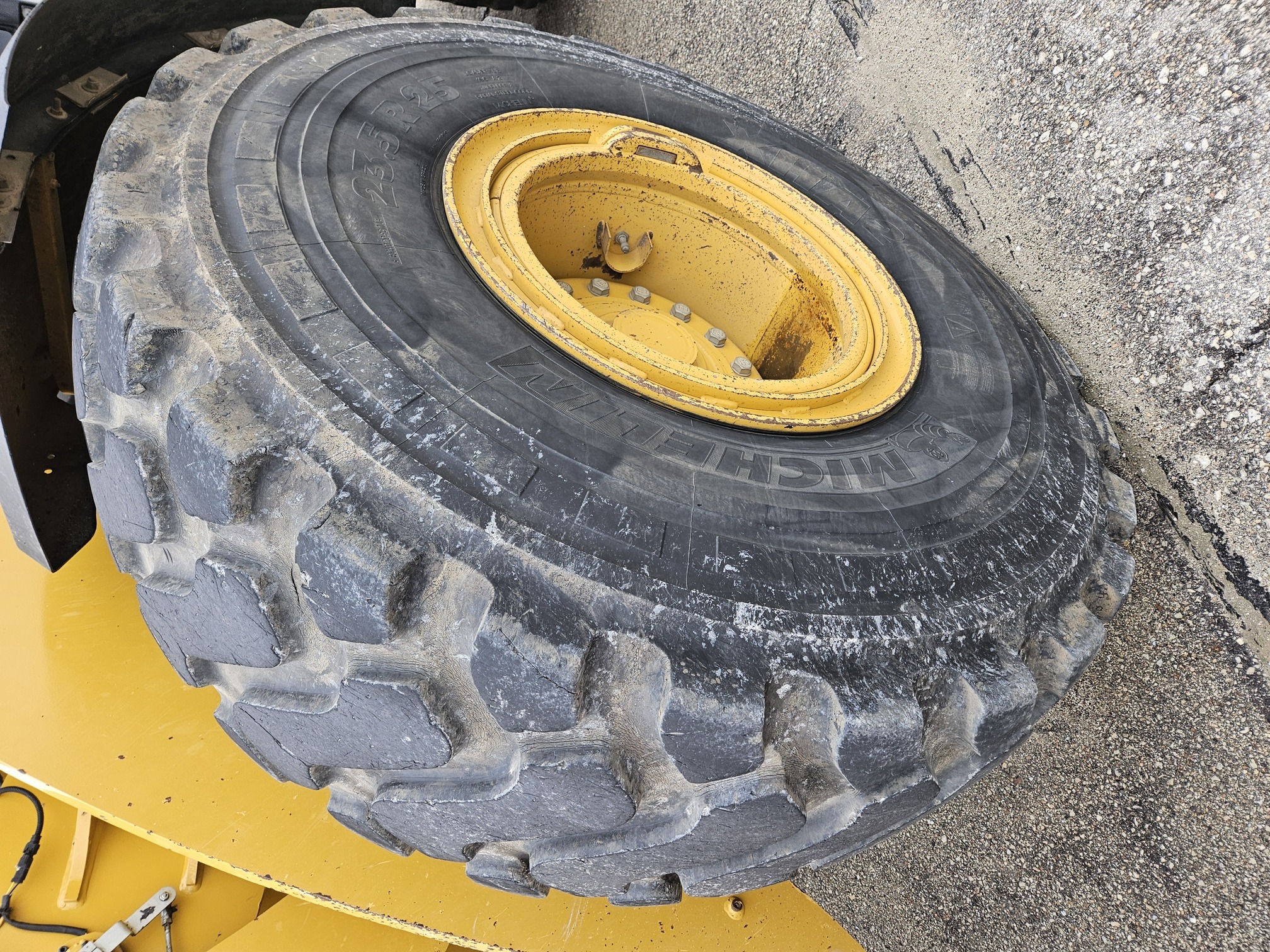 2018 CATERPILLAR 938M - Image 9