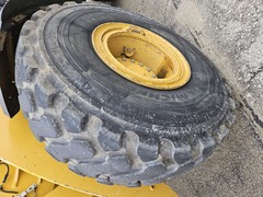 2018 CATERPILLAR 938M - Image 9