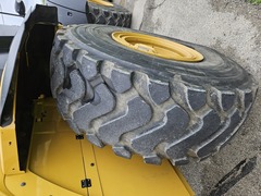 2018 CATERPILLAR 938M - Image 12