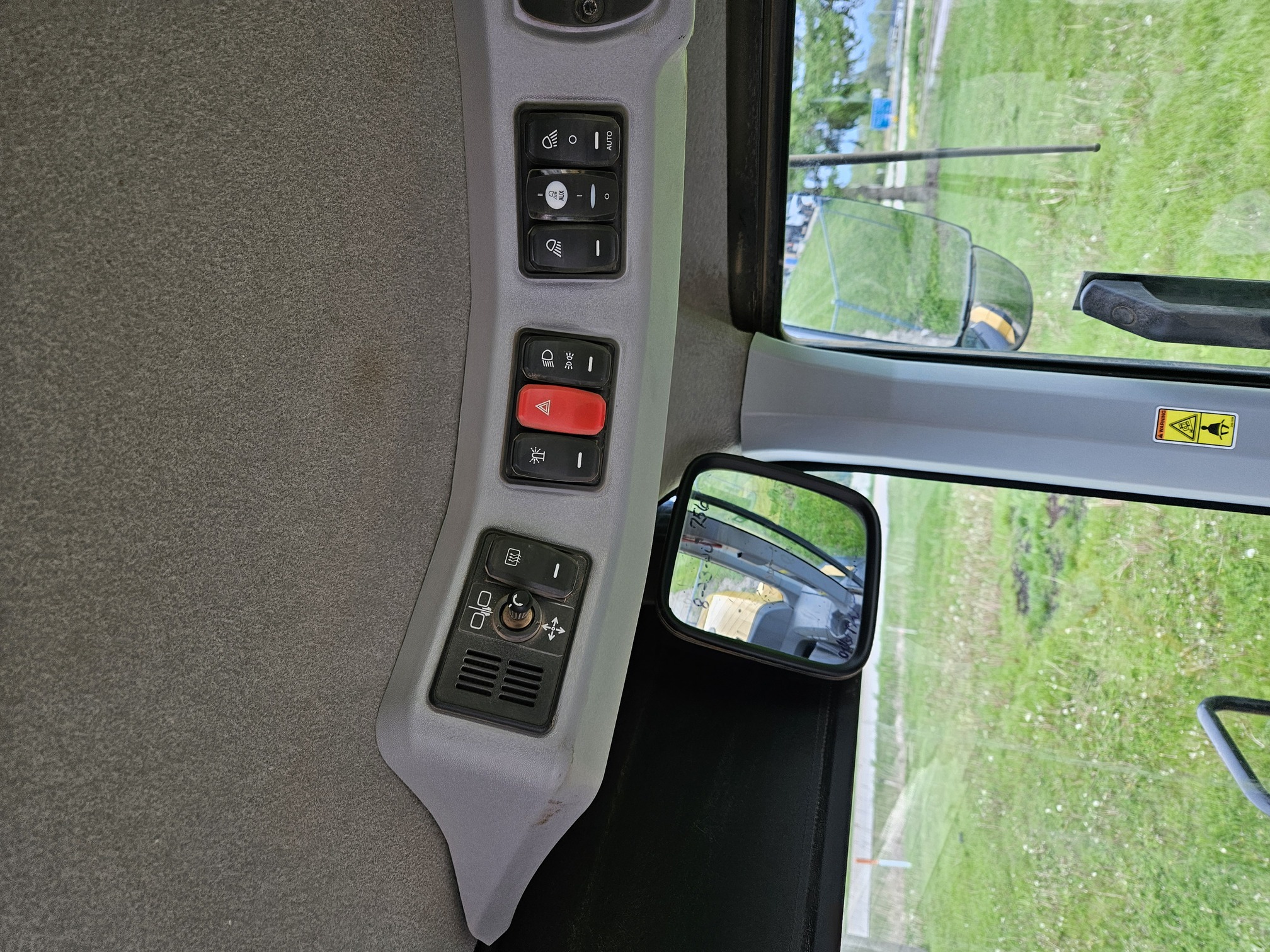 2018 CATERPILLAR 938M - Image 18