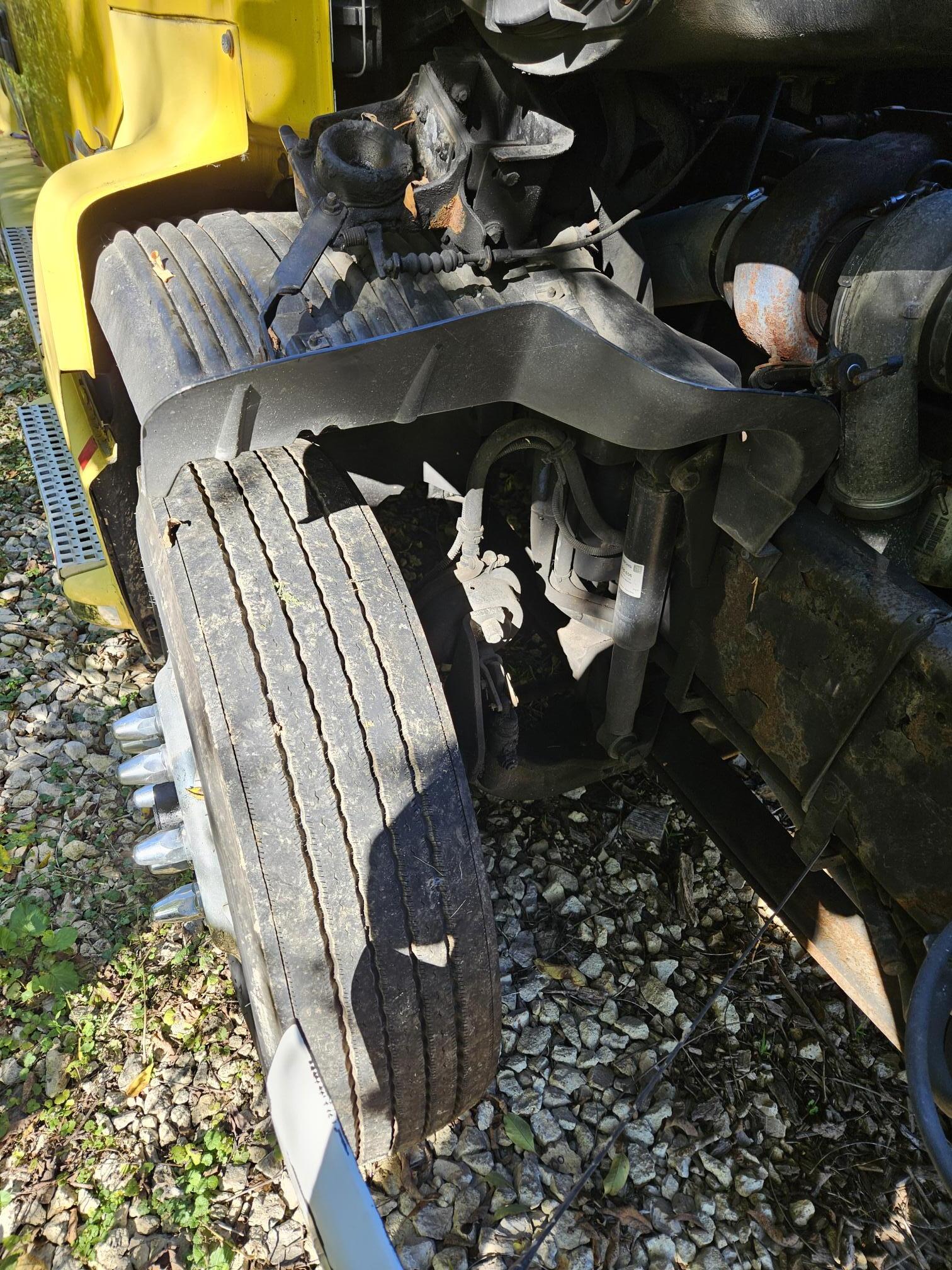 2000 VOLVO VNL 660 - Image 7