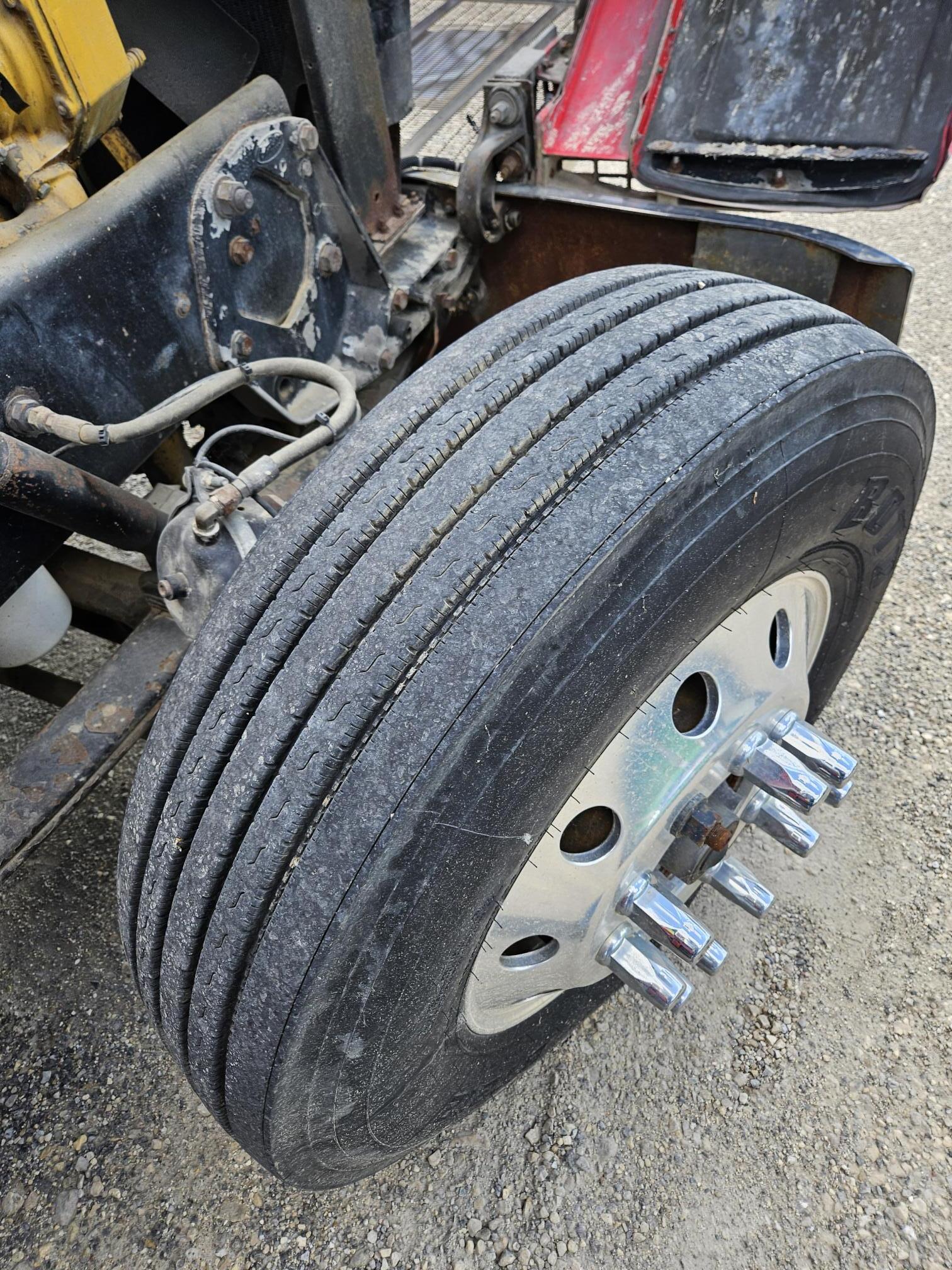 1998 PETERBILT 379 - view 9 of 20