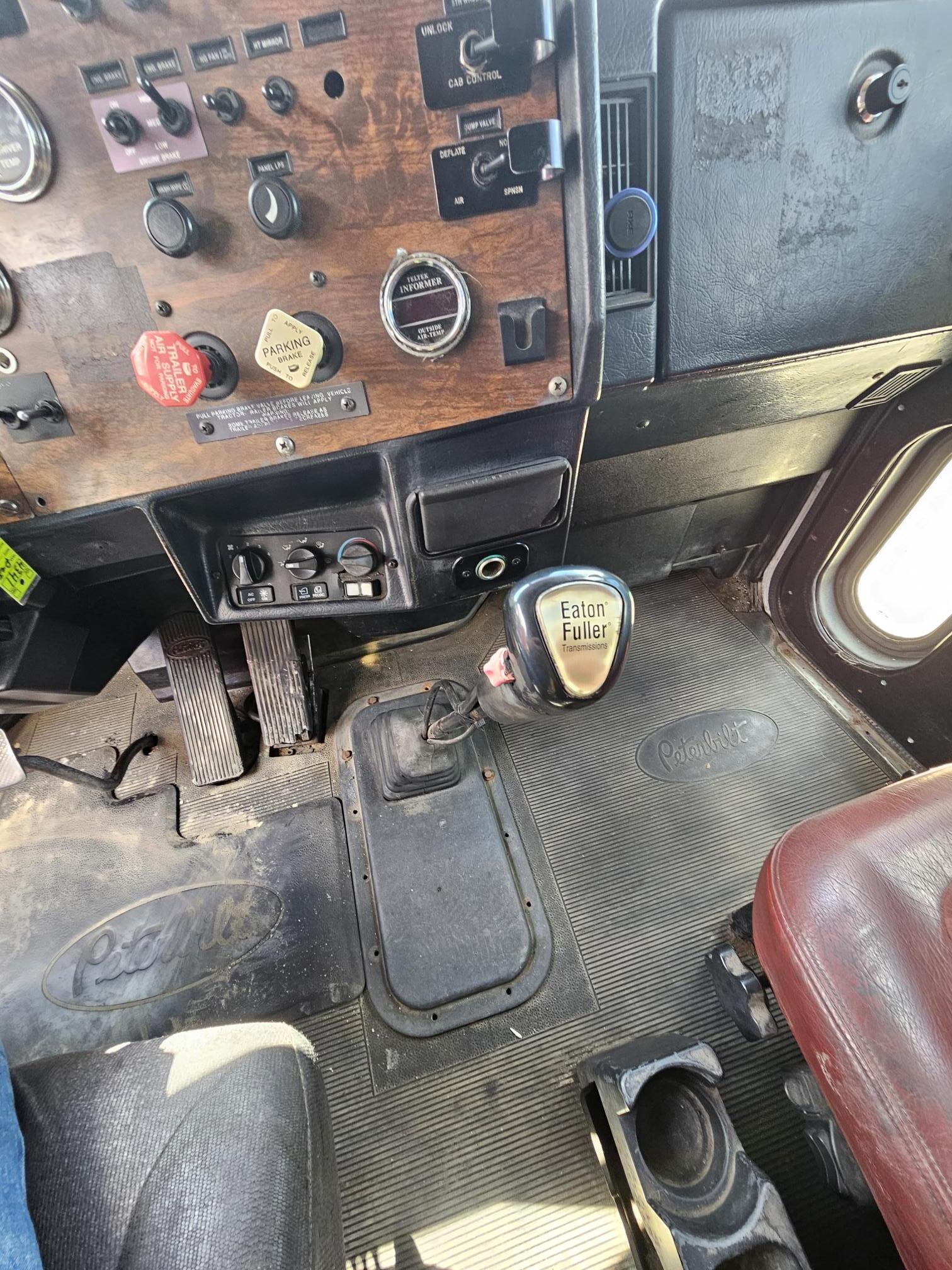 1998 PETERBILT 379 - view 16 of 20