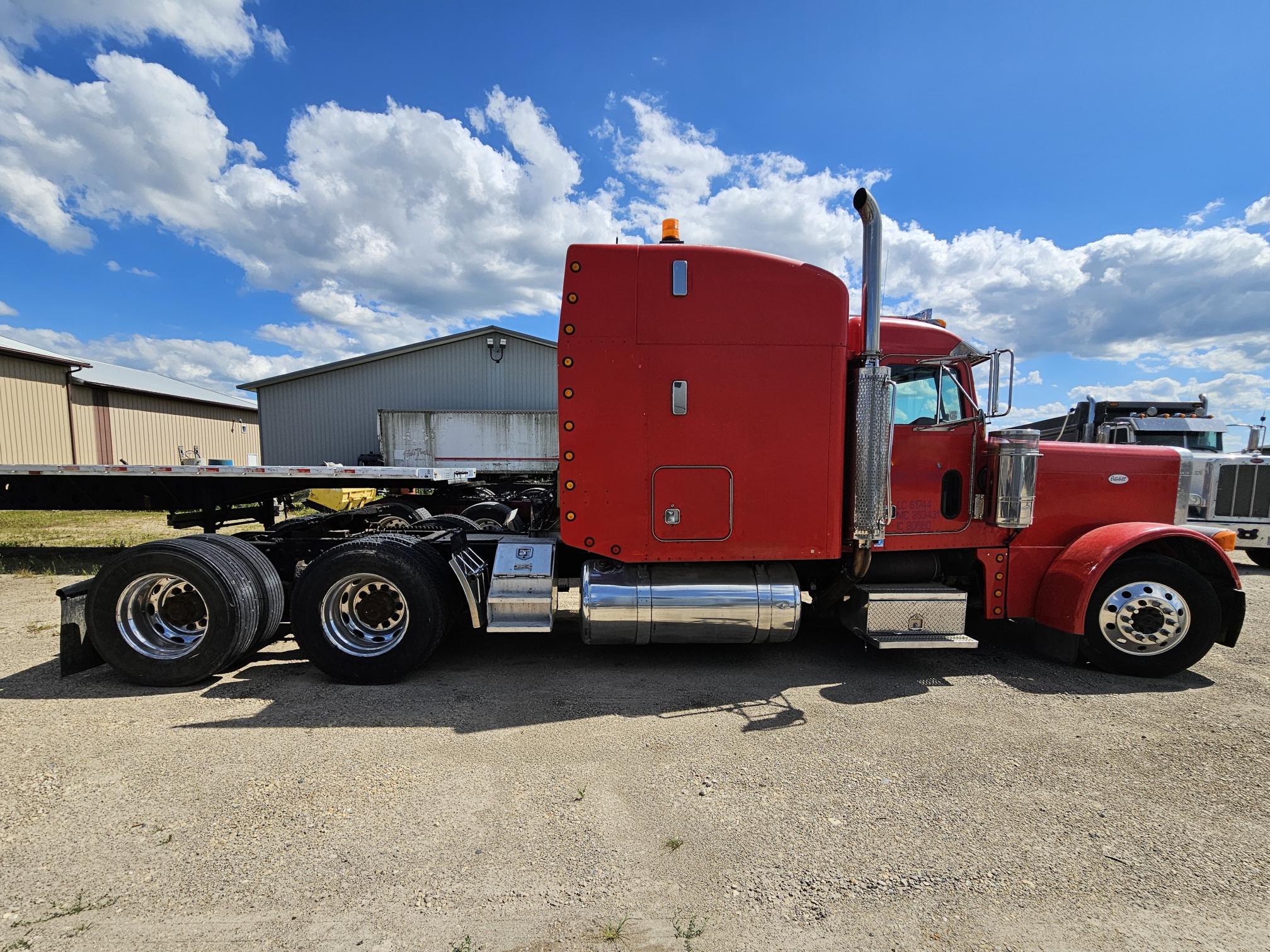 1998 PETERBILT 379