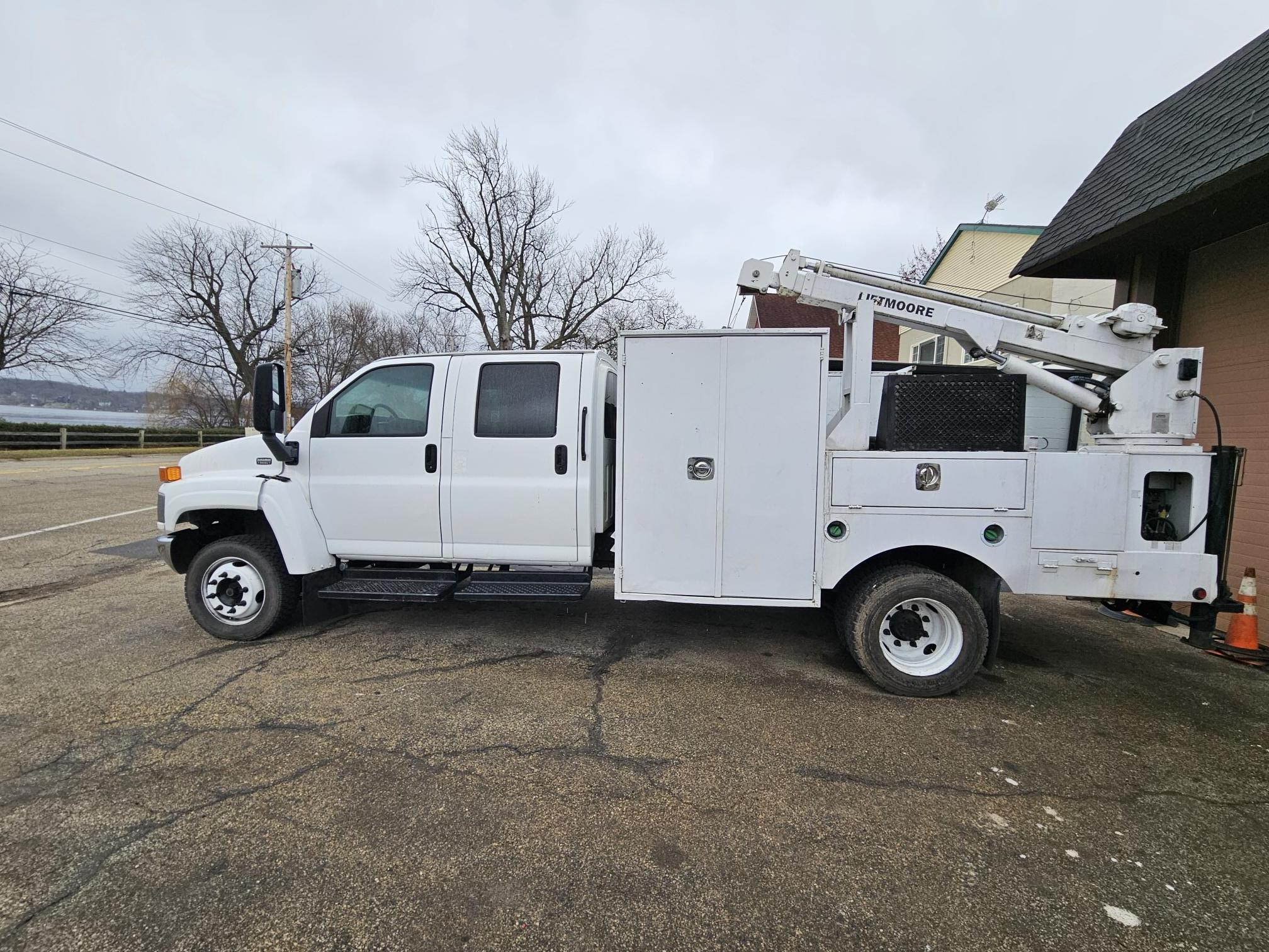 2009 CHEVROLET 5500