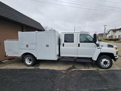 2009 CHEVROLET 5500 - Image 5