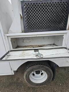 2009 CHEVROLET 5500 - Image 20