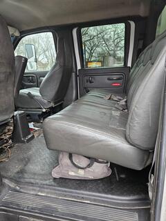 2009 CHEVROLET 5500 - Image 22