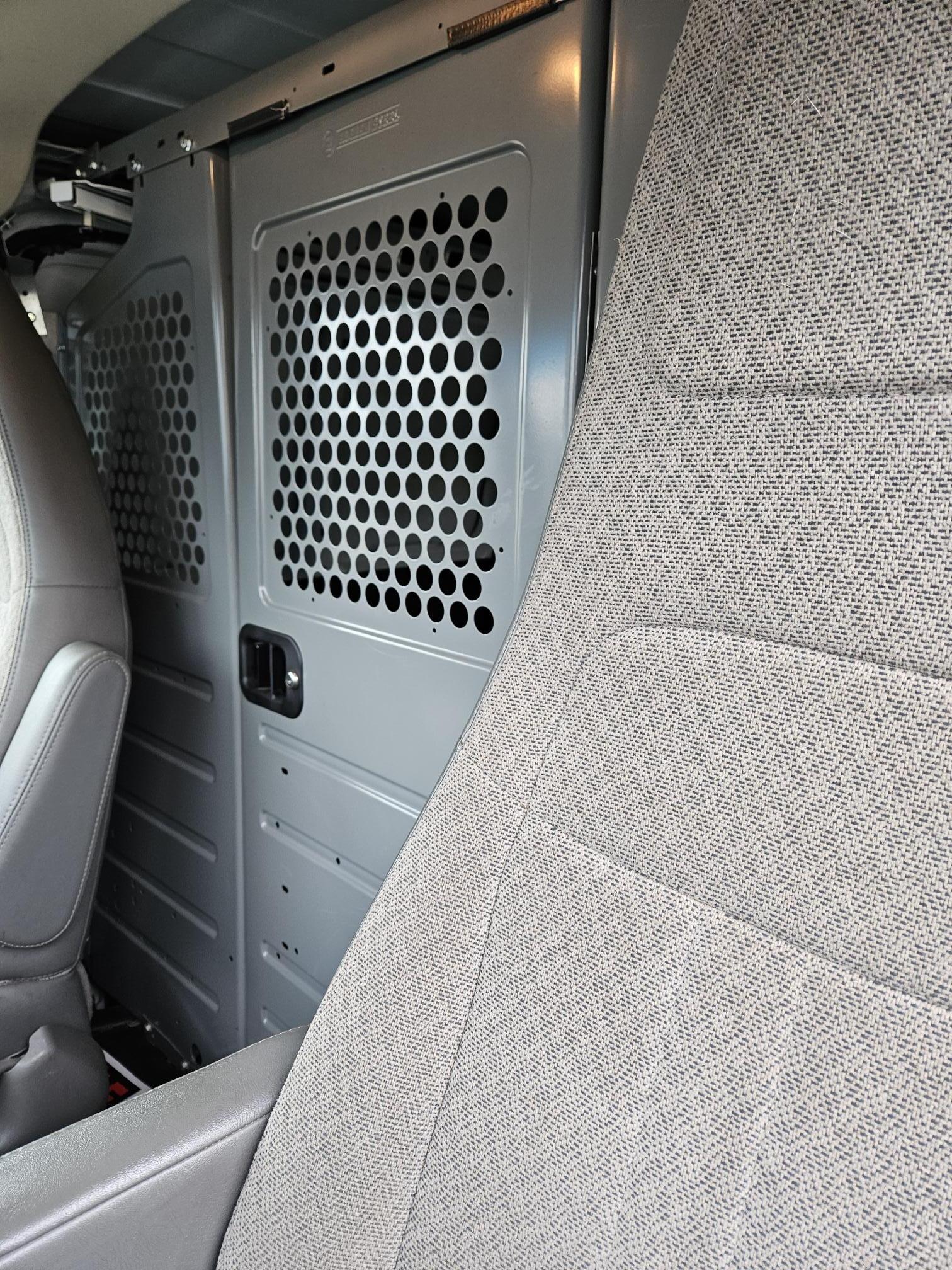 2019 CHEVROLET 2500 Express Cargo Van - Image 10