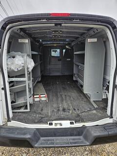 2019 CHEVROLET 2500 Express Cargo Van - Image 11