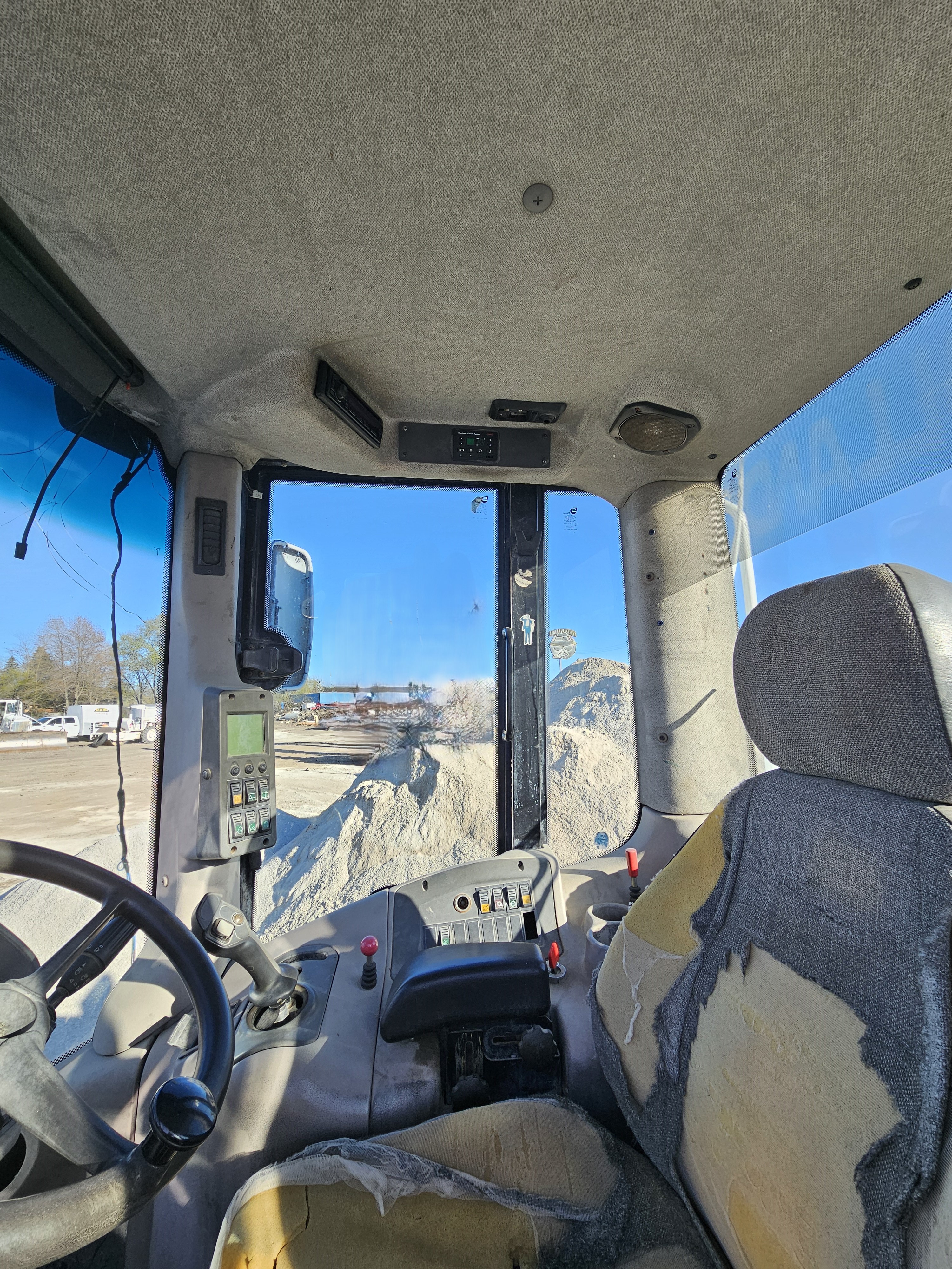 2006 NEW HOLLAND LW130B - Image 19