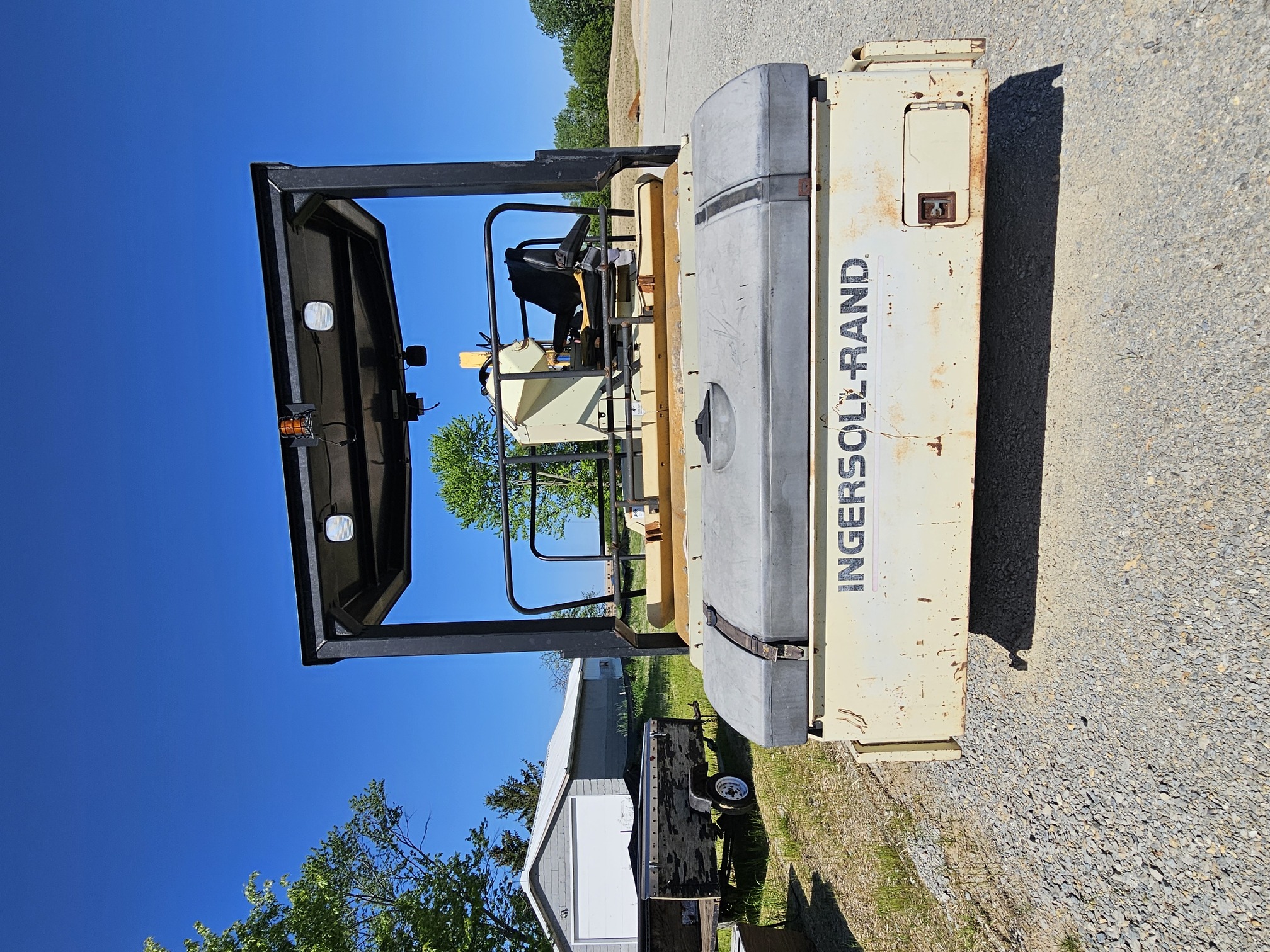 1999 INGERSOLL-RAND DD-130 - Image 3