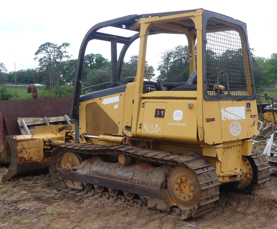 2002 DEERE 450H LT - Image 4