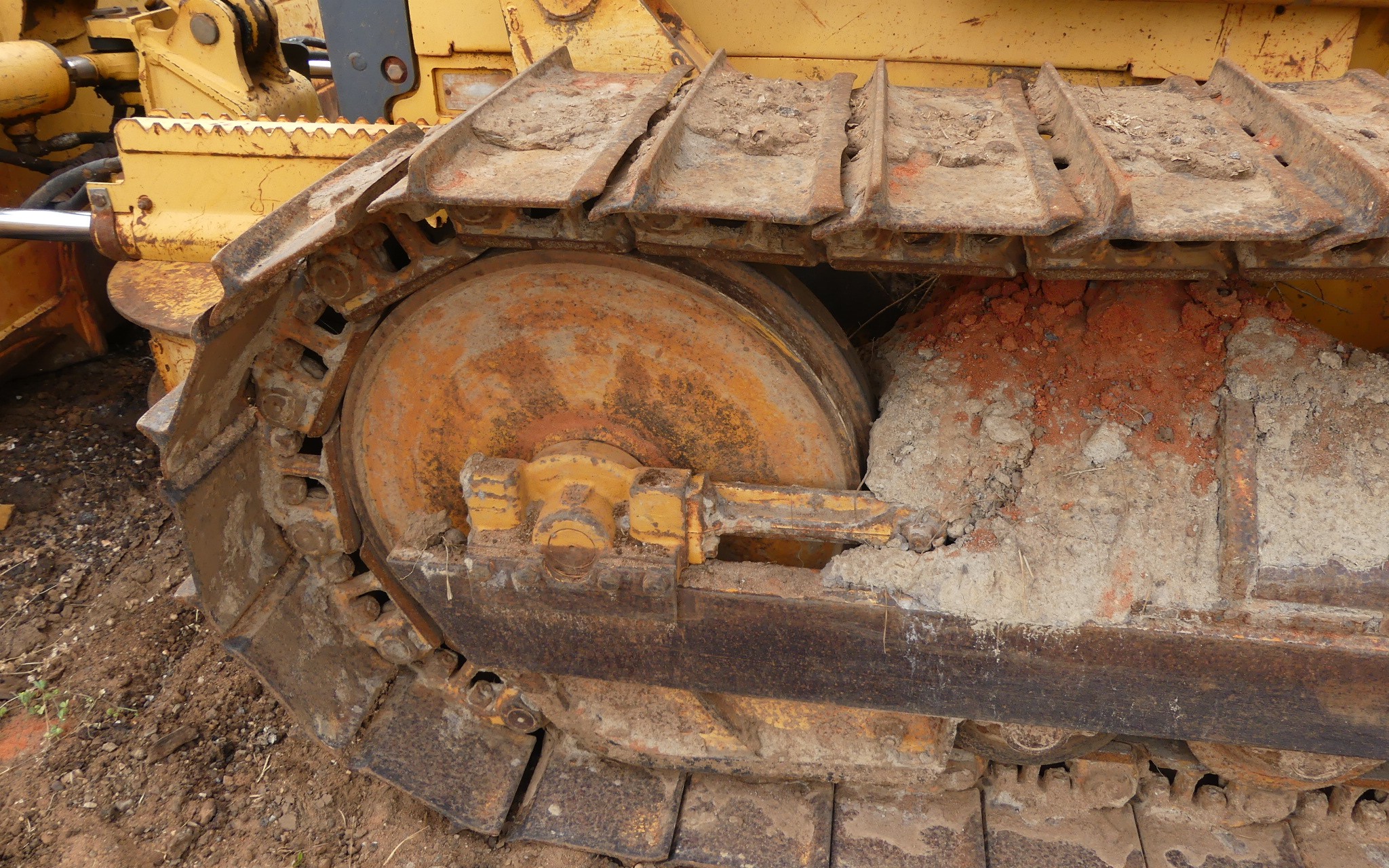 2002 DEERE 450H LT - view 11 of 22