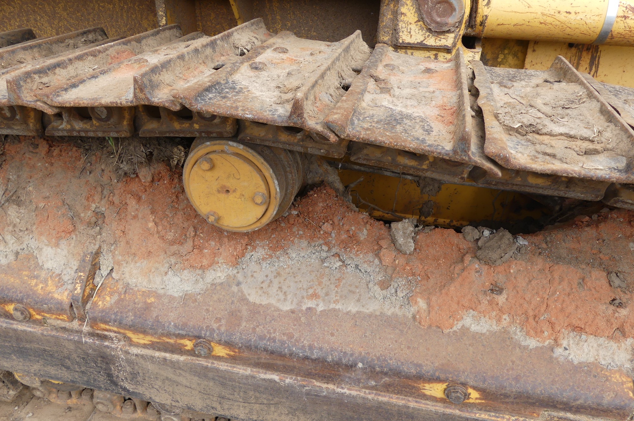 2002 DEERE 450H LT - Image 14