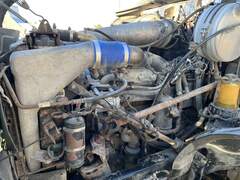 2005 MACK CV713 - Image 23