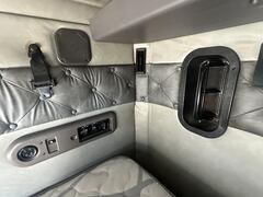 2012 MACK CXU713 - Image 36