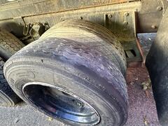 2004 KENWORTH T300 - Image 9