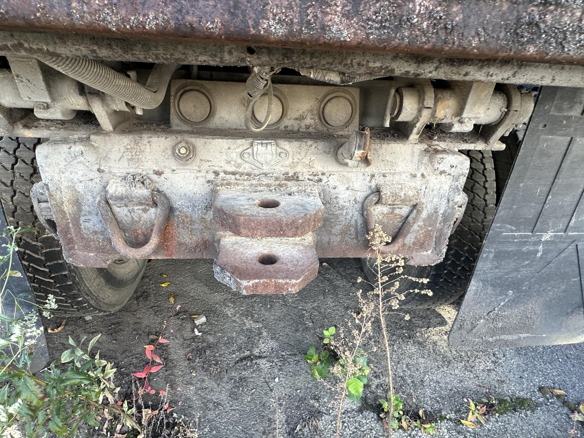 2004 KENWORTH T300 - view 12 of 27