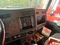2004 KENWORTH T300 - Image 22