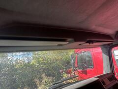 2004 KENWORTH T300 - Image 19