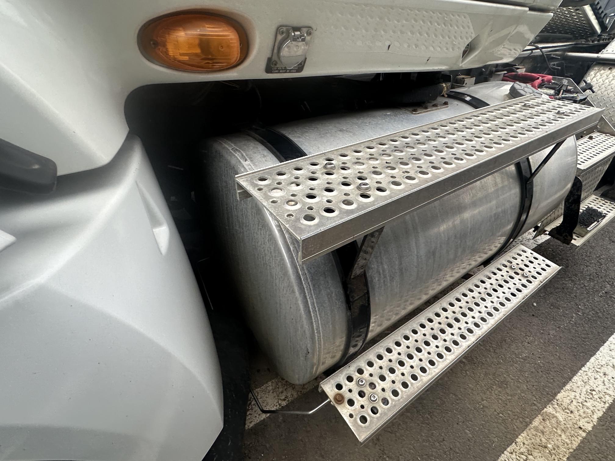 2012 INTERNATIONAL Prostar+ 122 - Image 11