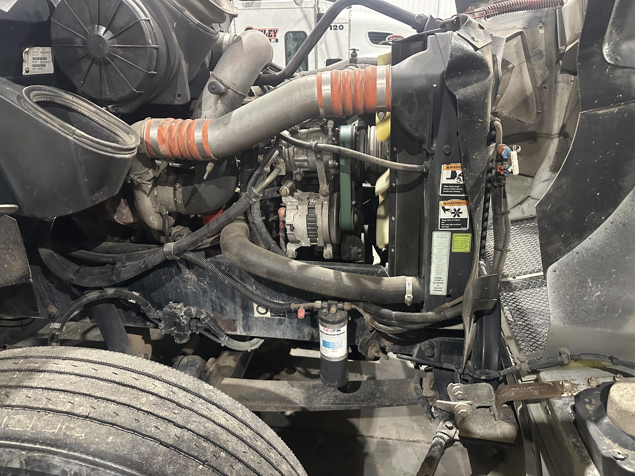 2006 KENWORTH T300 - view 13 of 37