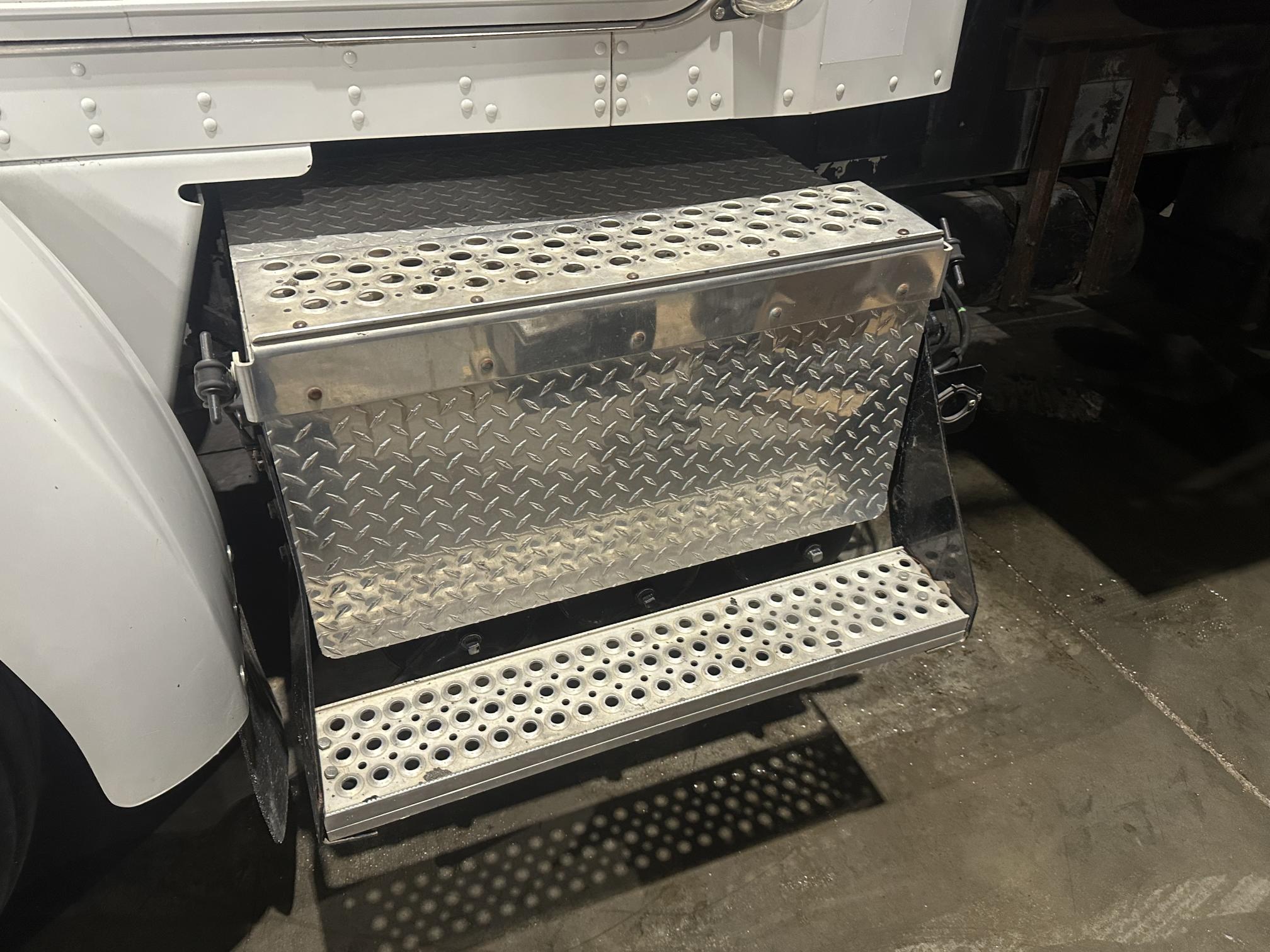 2006 KENWORTH T300 - view 19 of 37