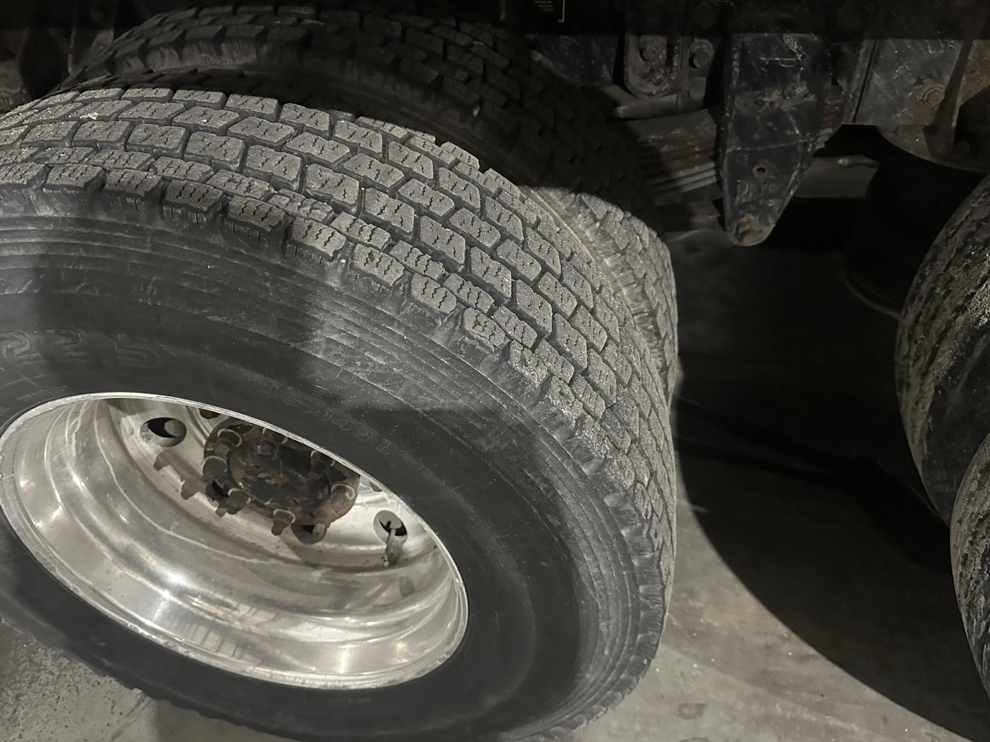 2006 KENWORTH T300 - Image 24