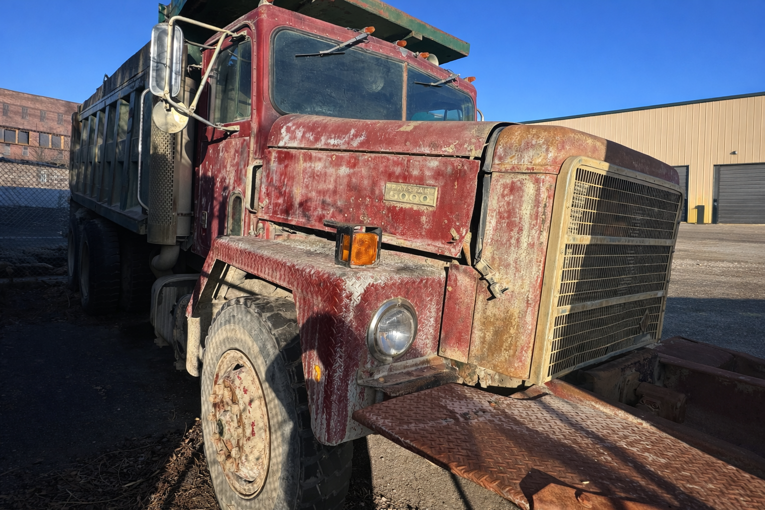 1992 INTERNATIONAL F5070 - view 9 of 36