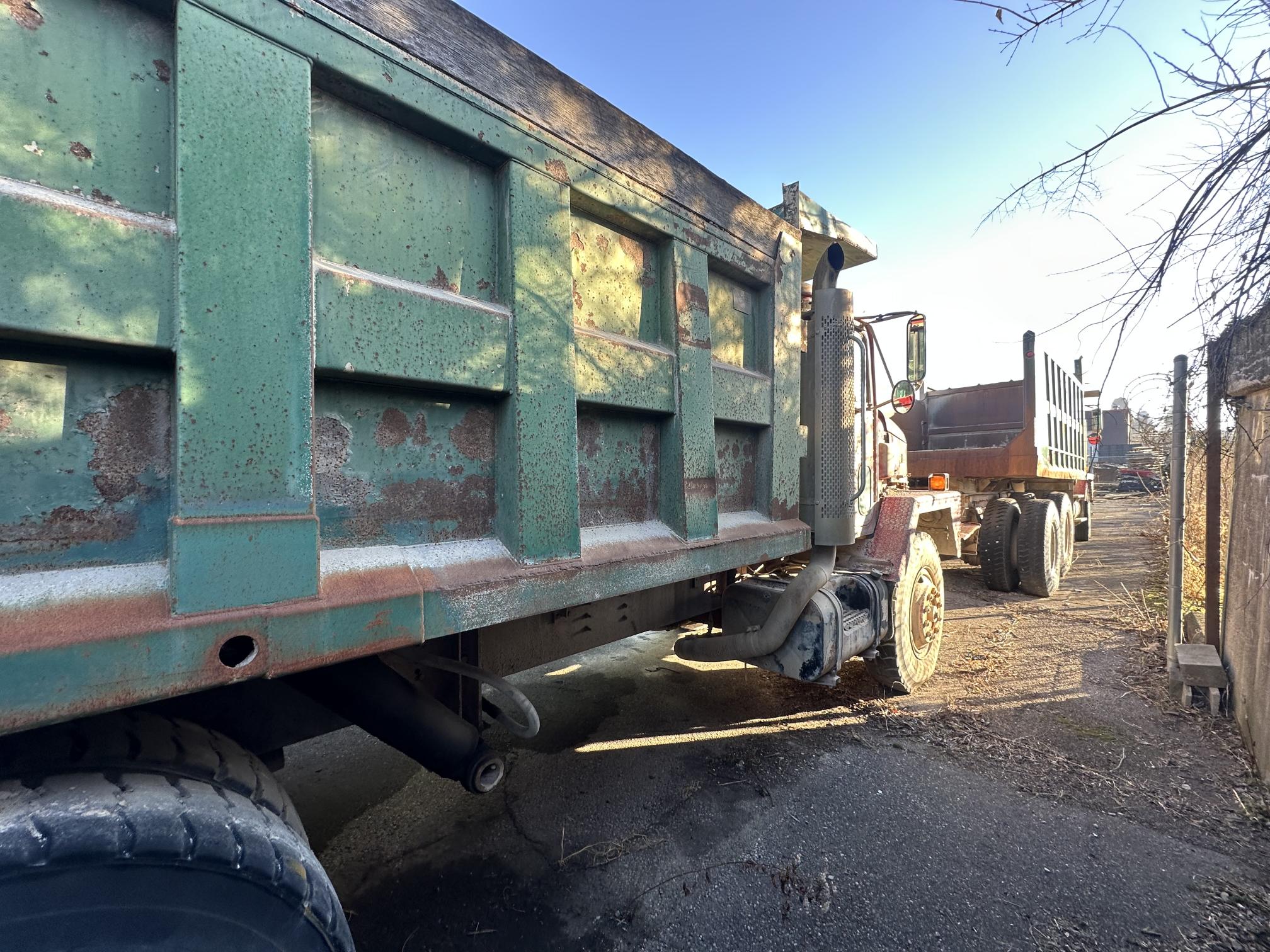 1992 INTERNATIONAL F5070 - view 8 of 36