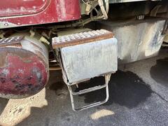 1992 INTERNATIONAL F5070 - Image 13