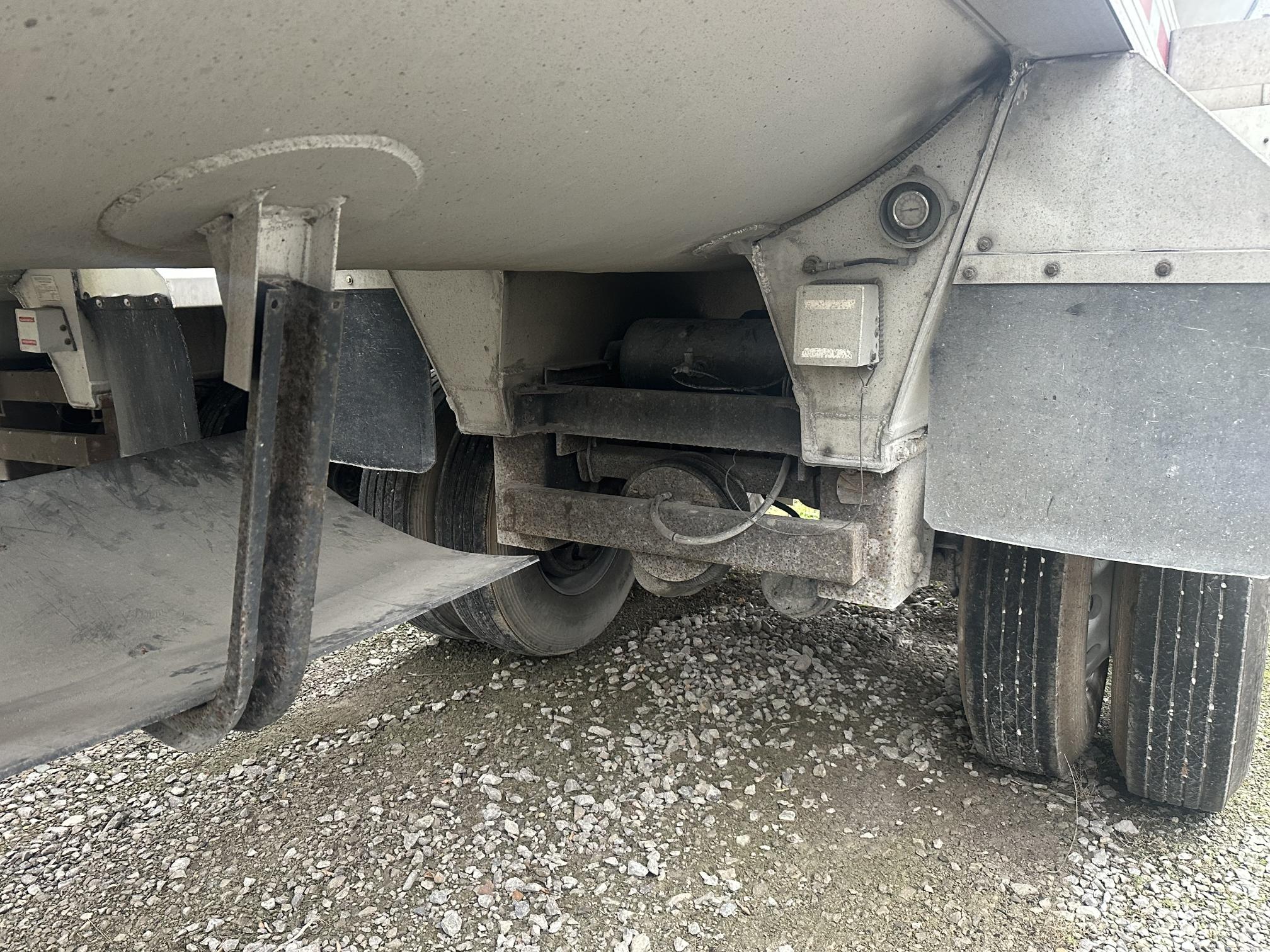 1997 ALUMATECH 39' X 96 - Image 10