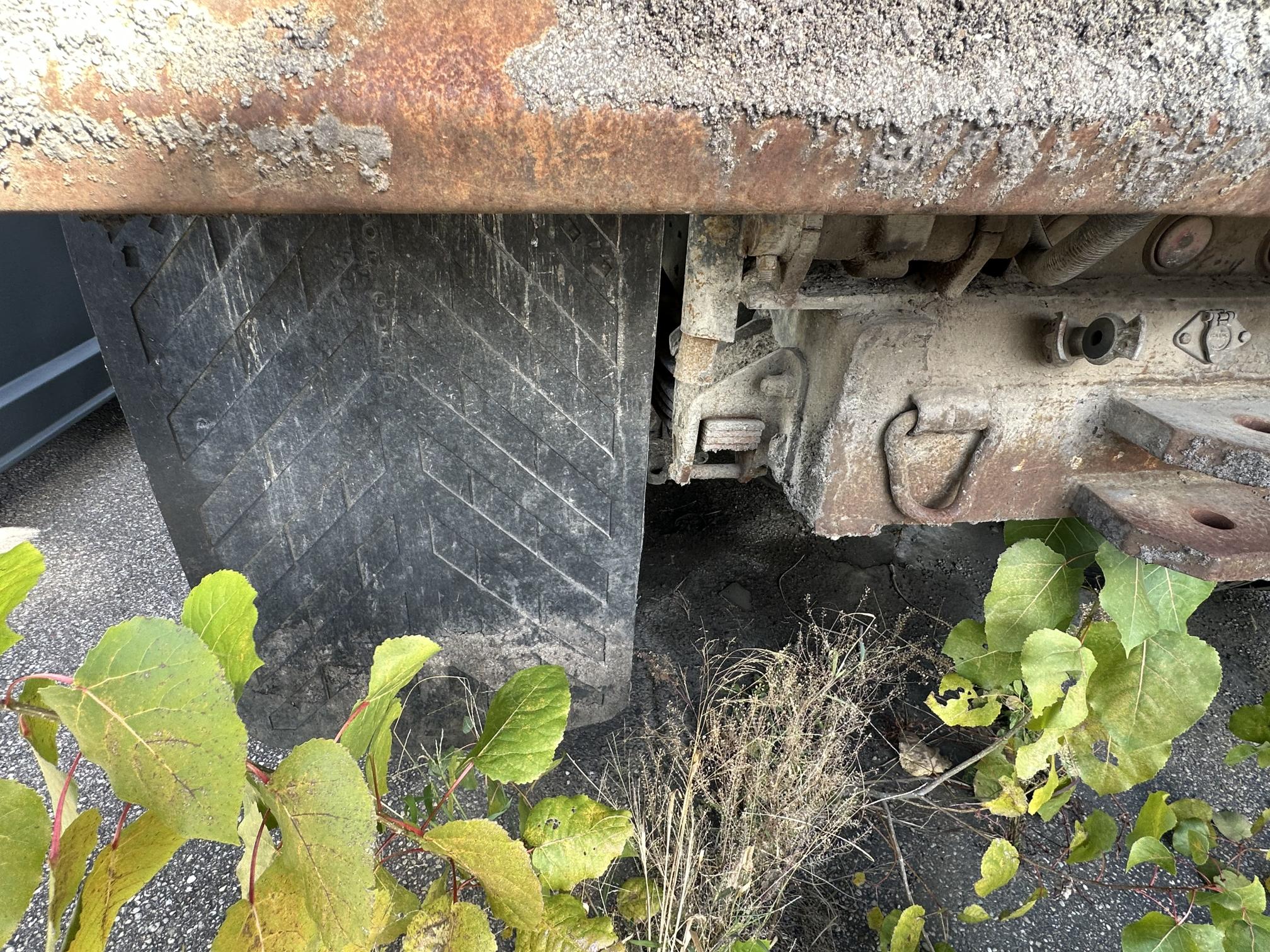 2004 KENWORTH T300 - view 16 of 36