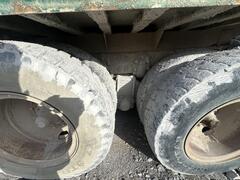 1997 MACK RD8 - Image 18