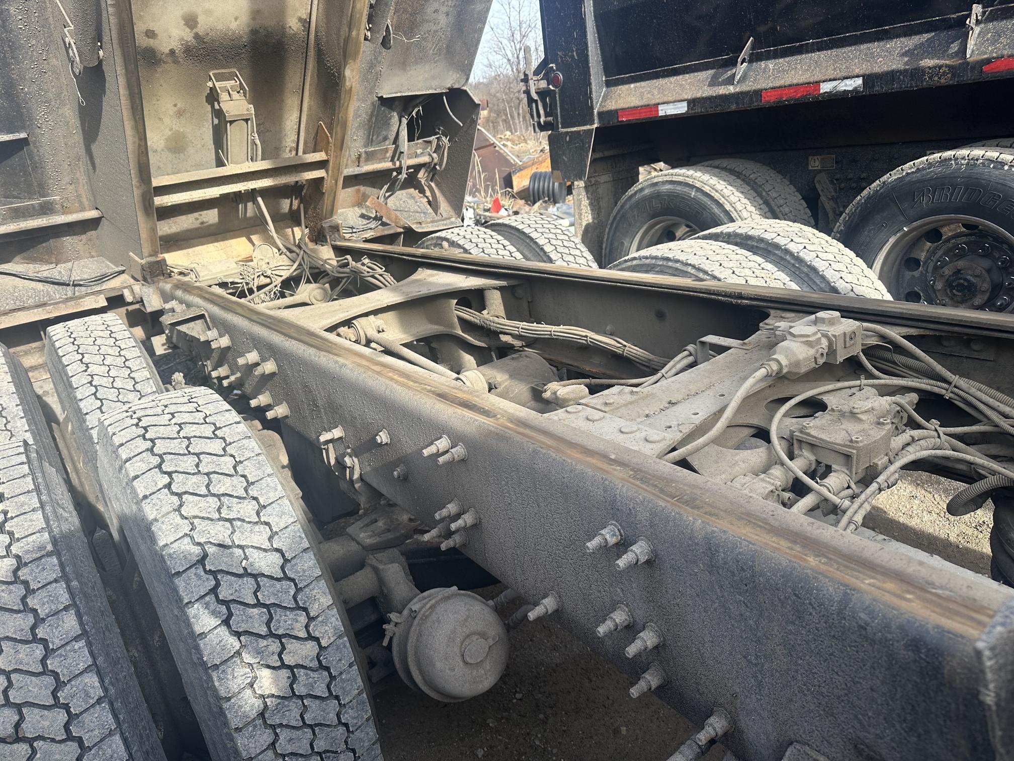 2013 MACK Granite CU713 - Image 15