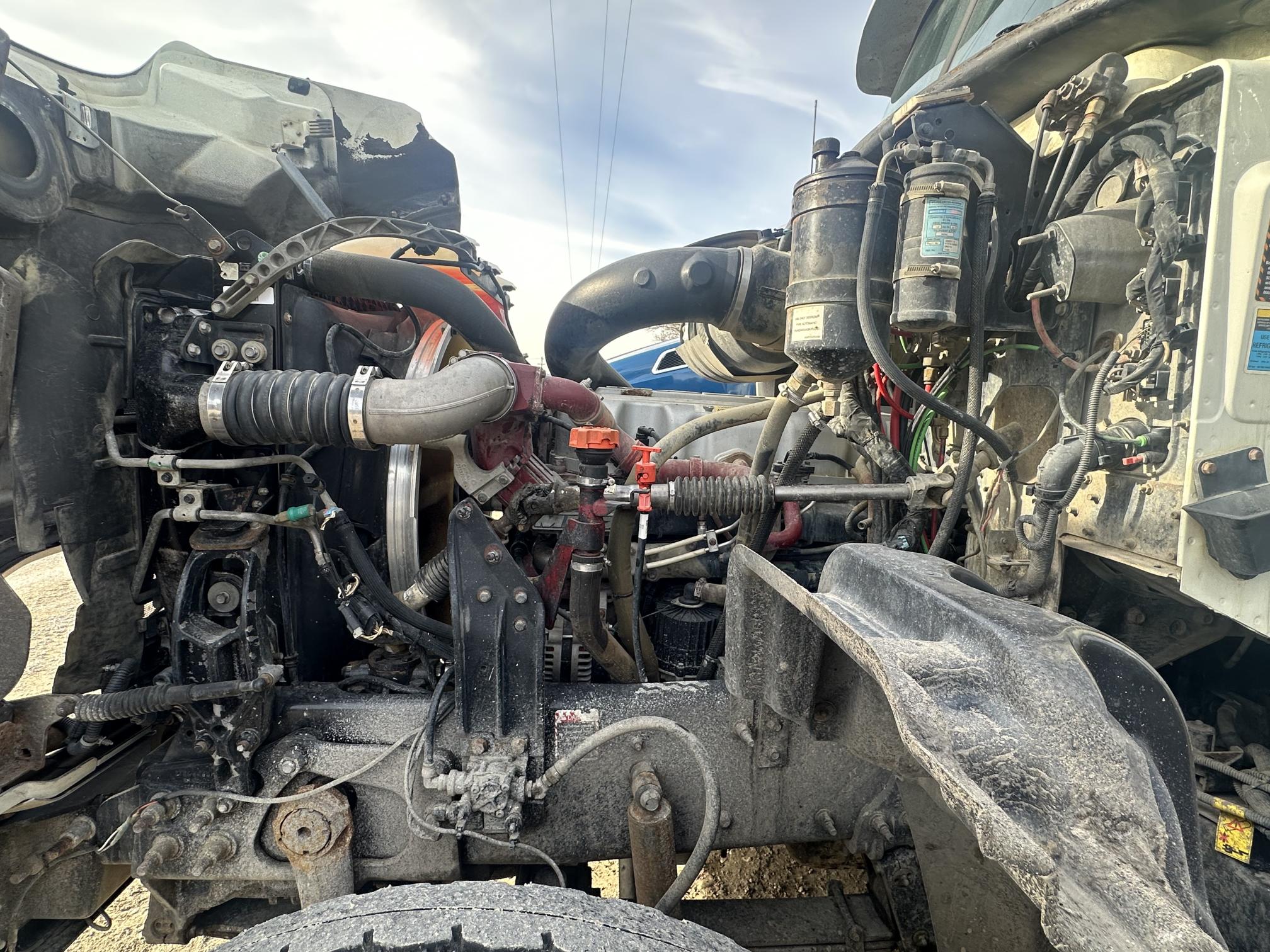 2013 MACK Granite CU713 - Image 16